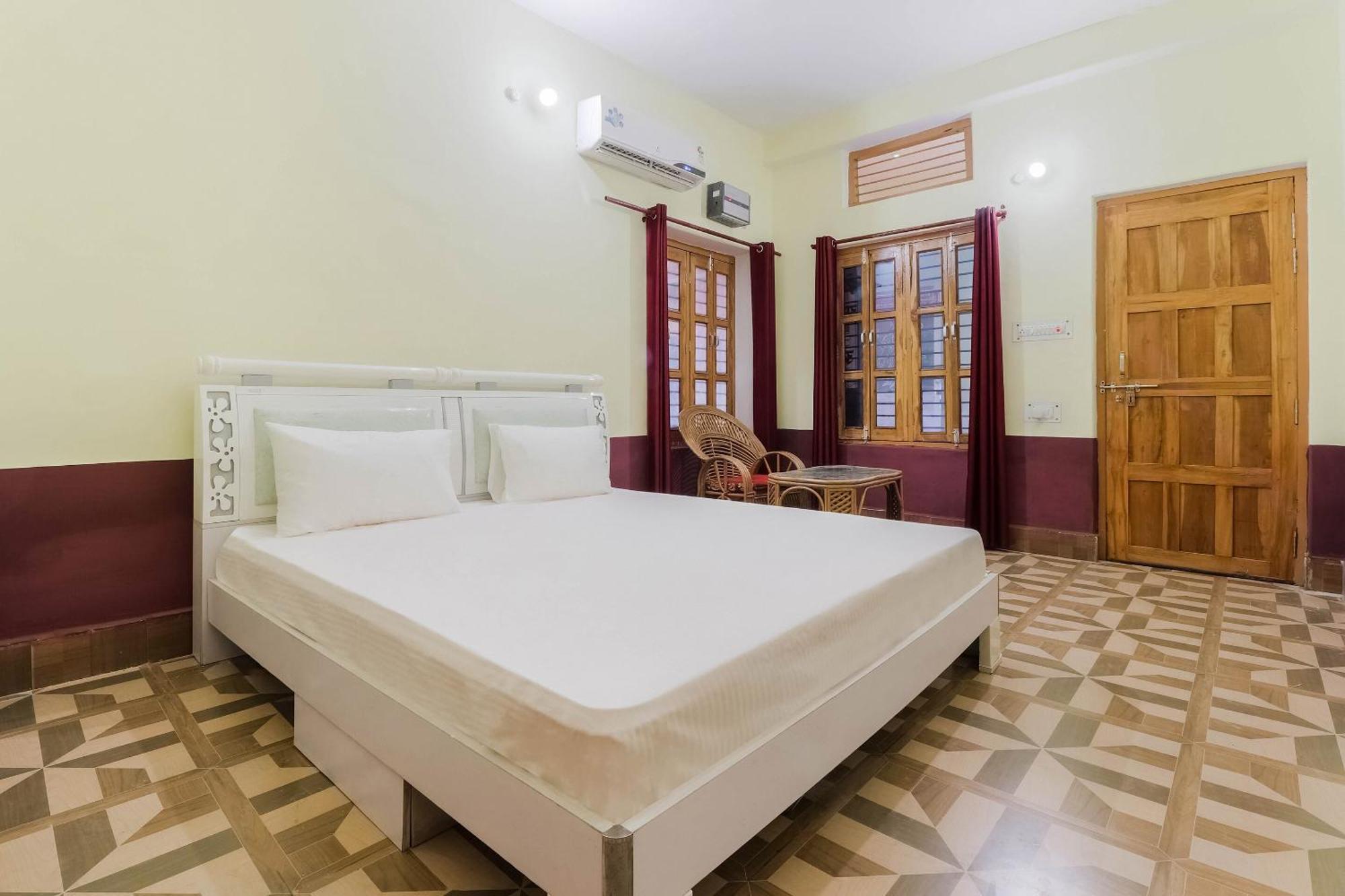 Hotel O Jyotish House Ayodhya Exterior photo